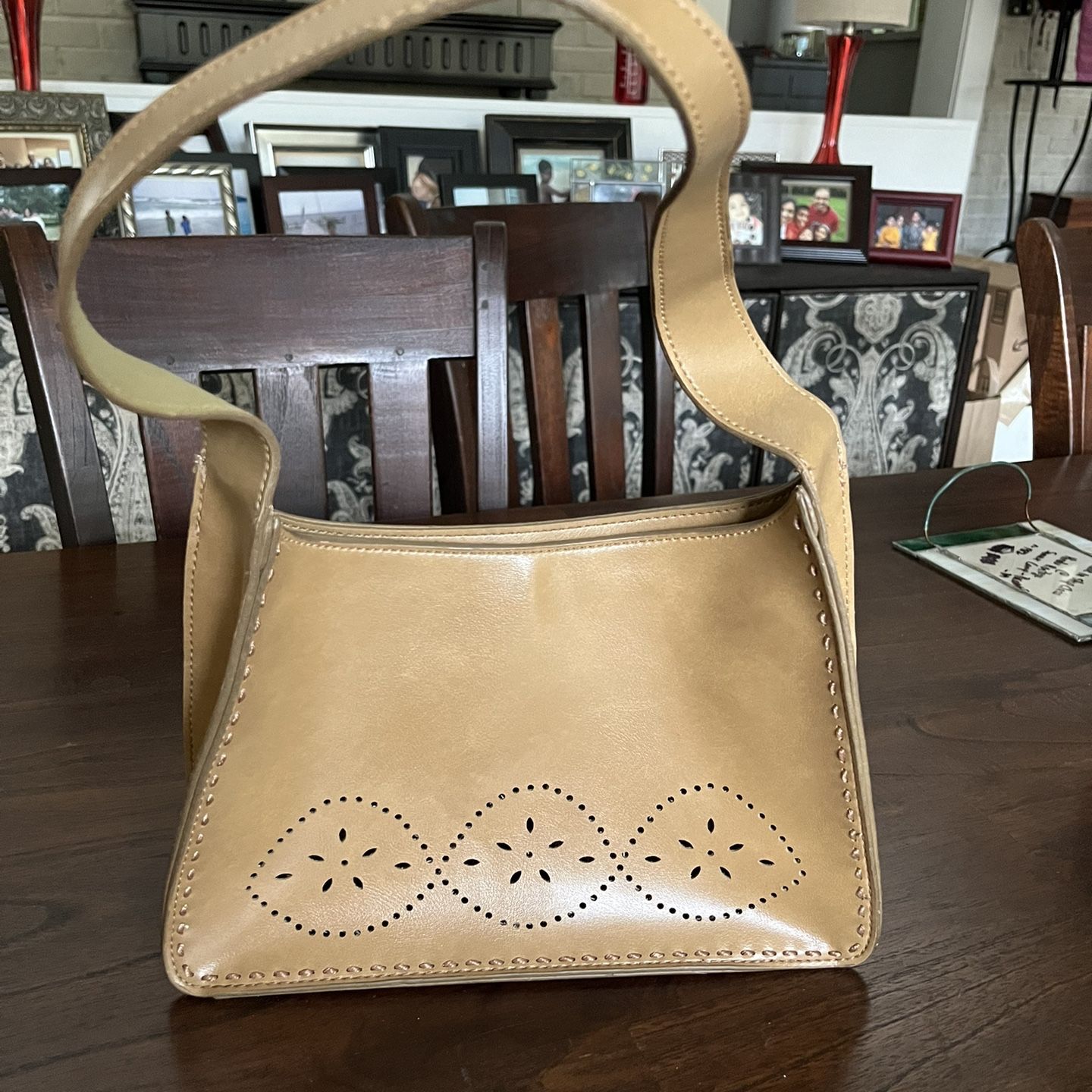 Mondani New York Tan Hi End Faux Vegan Leather Handbag Purse Bag Floral Cut Out for Sale in Cary NC OfferUp