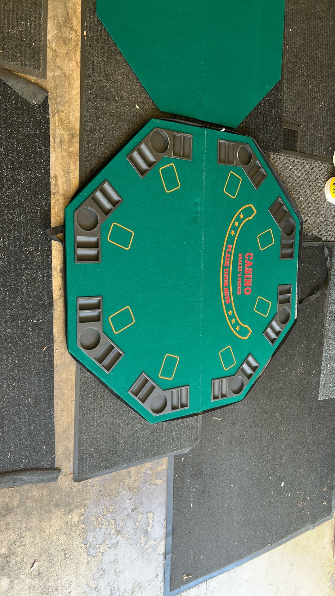 Poker Table