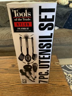 Kitchen Utensils, Peeler, and Pyrex measuring cup