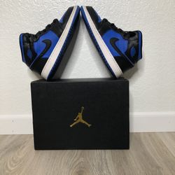 Jordan 1 Mid GS Black Royal Blue