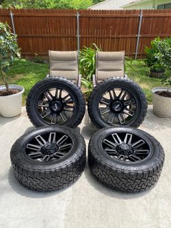 Ultra Motorsport Truck Wheels 20”