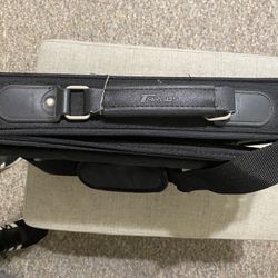 TARGUS laptop case