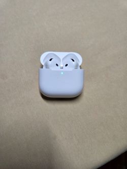 Apple AirPods 4 with Active Noise Cancellation (ANC)