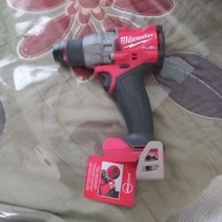 New Milwaukee M18 Fuel 4th Generation Hammer Drill Tool Only 