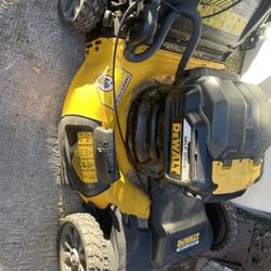 DeWalt DCMWSP244 Lawn Mower(no batteries or charger)