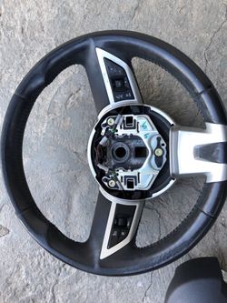 2010-2014 Chevrolet Camaro Complete Steering Wheel