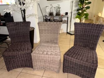 Sillas de patio.