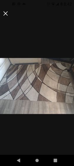 5x7 Rug In Good Condition. Needs Cleaning. $65