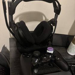Dual Sense edge controller and Astro A50 headphones