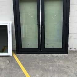 Ventanas Y Puertas