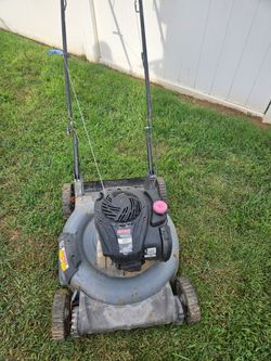 Push Mower For Sale Runs As Is No Warranty Cash Only Price 75.00
