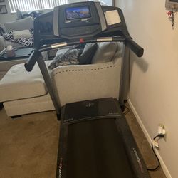 Nordic Track Treadmill 