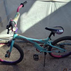 Girls Bike 