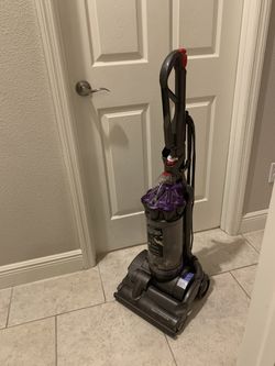 Dyson air muscle vacuum