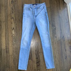 Hollister Ultra High Rise Classic Stretch 5 Pockets Denim Skinny Jeans Size 0S