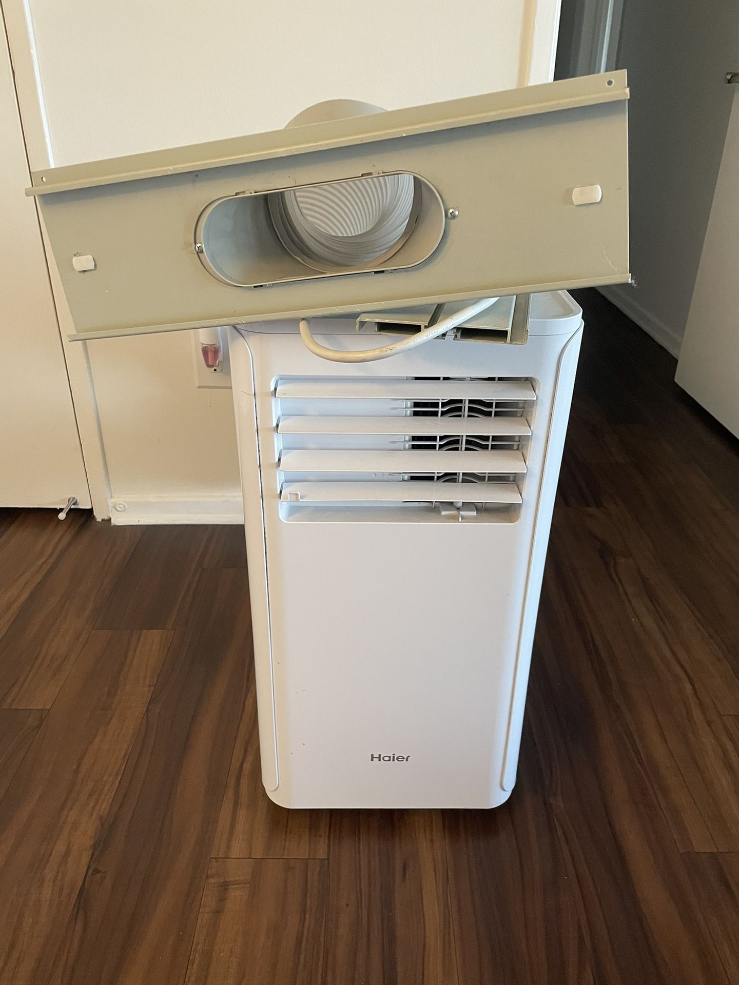 Portable AC unit