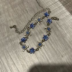Blue turtle/flower anklet