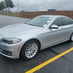 2015 BMW 5 Series 528I