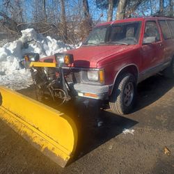 S10 Blazer With Plow