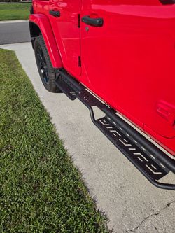 Side steps for jeep