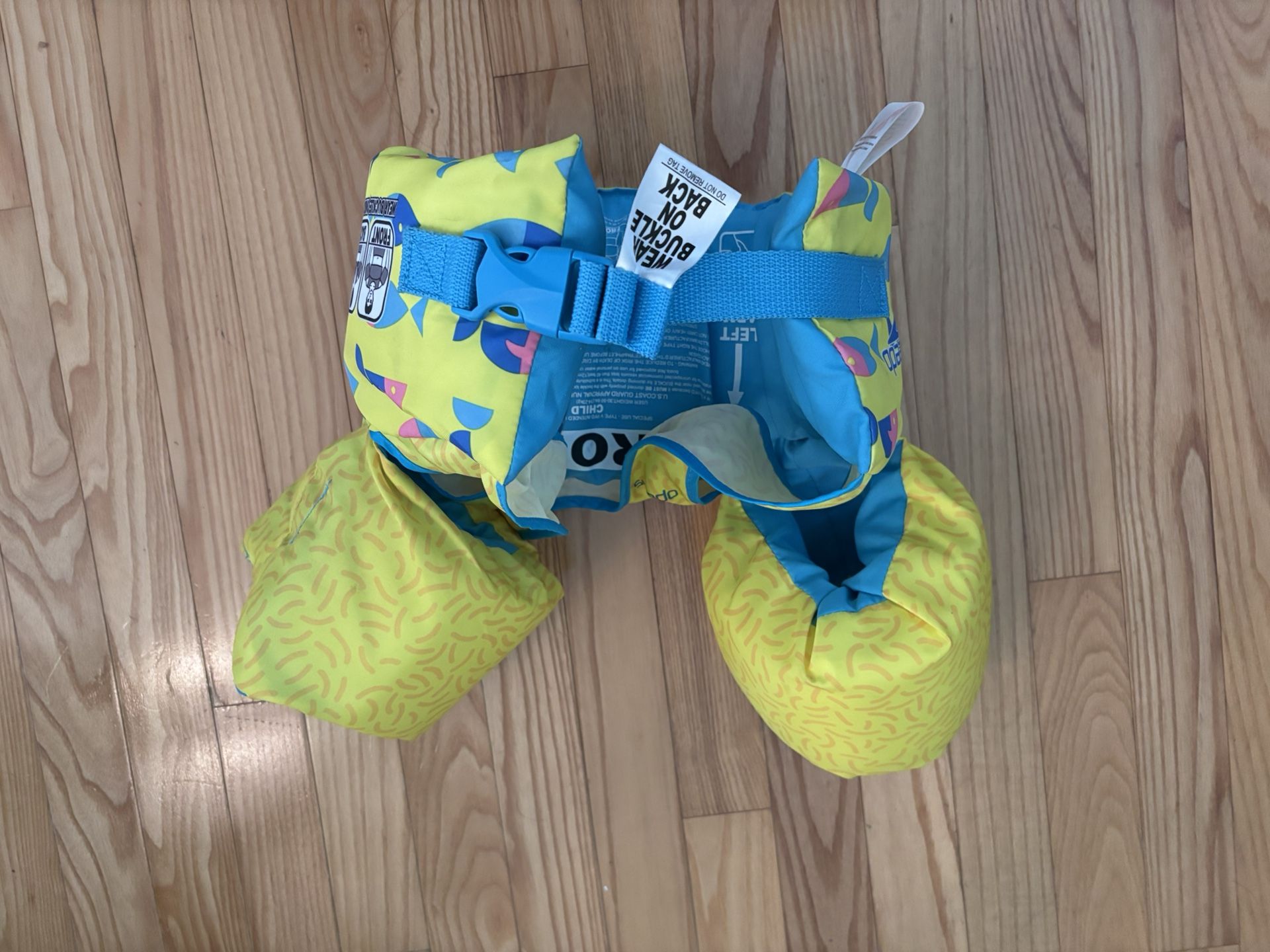 Speedo Kids Life jacket - Great Condition