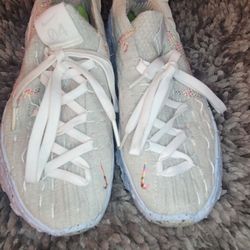 Nike Space Hippie 04 women Sneakers