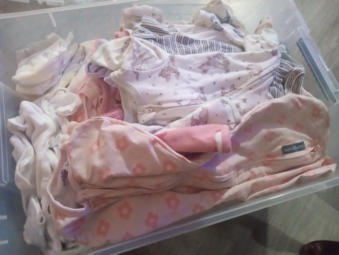 Preemie/Newborn Girl Clothes & Diapers