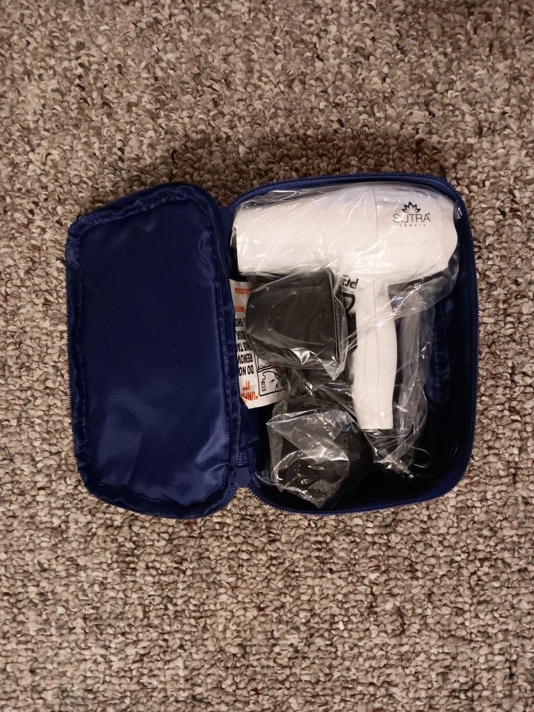 Sutra Travel Size Blow Dryer With Case And Attachments