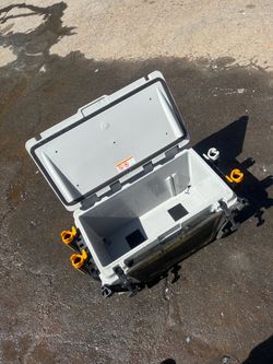Jet ski cooler