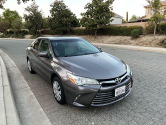 2017 Toyota Camry LE