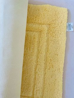 DKNY Long Oversized Bath Bathroom Rug Mat Runner Summer Light Yellow Non Slip 59" x 24"