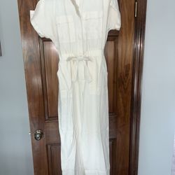 Size 0 Linen Romper NWT