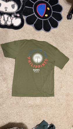 Chill In The Philippines T-shirt Size L