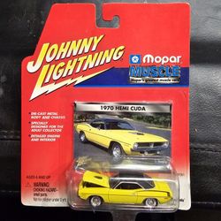 Johnny Lightning Hemi Cuda 