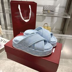 GG Women’s Shoe With Box 2025 New  