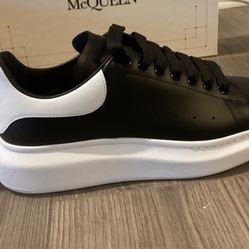 Alexander McQueen Men’s Oversized Leather Platform Sneakers Size 10.5