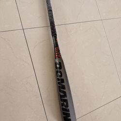 Demarini CF6 Paradox USSSA 29 Inch 19oz 2 5/8 Diameter Bat. 