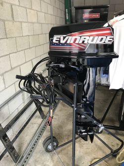 Evinrude 28 hp.. electric start just painted