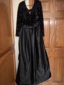 2XL  Black Evening Gown