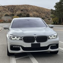 2016 BMW 740i