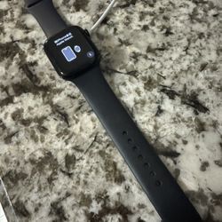 Apple Watch 7 45mm Black