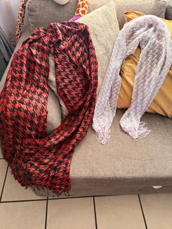 Women’s Neck Scarf