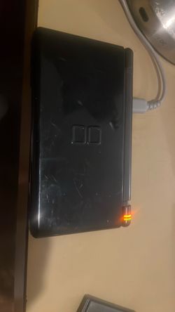 Ds lite work but the hinge  is broken