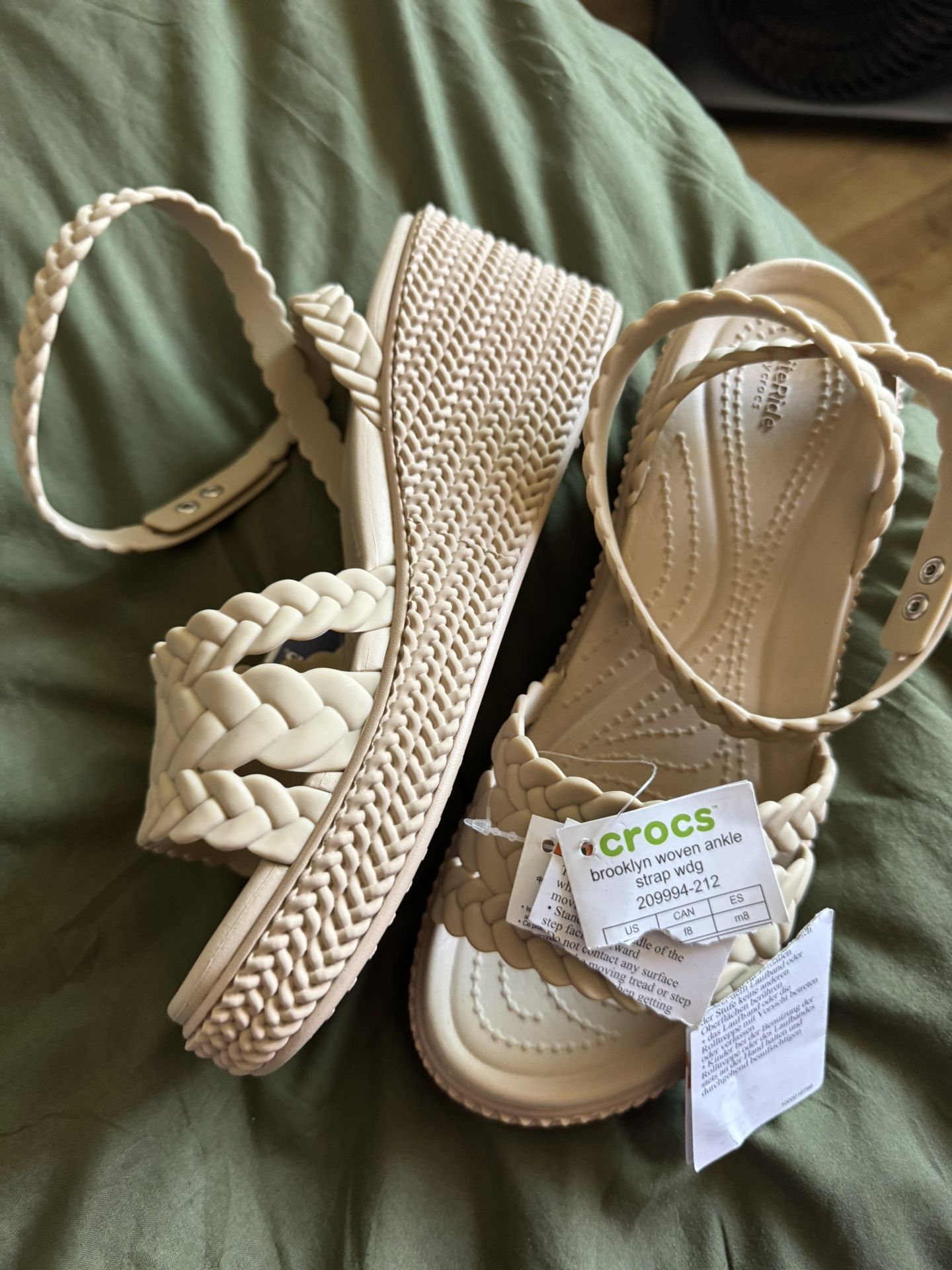 Croc Wedges NWT