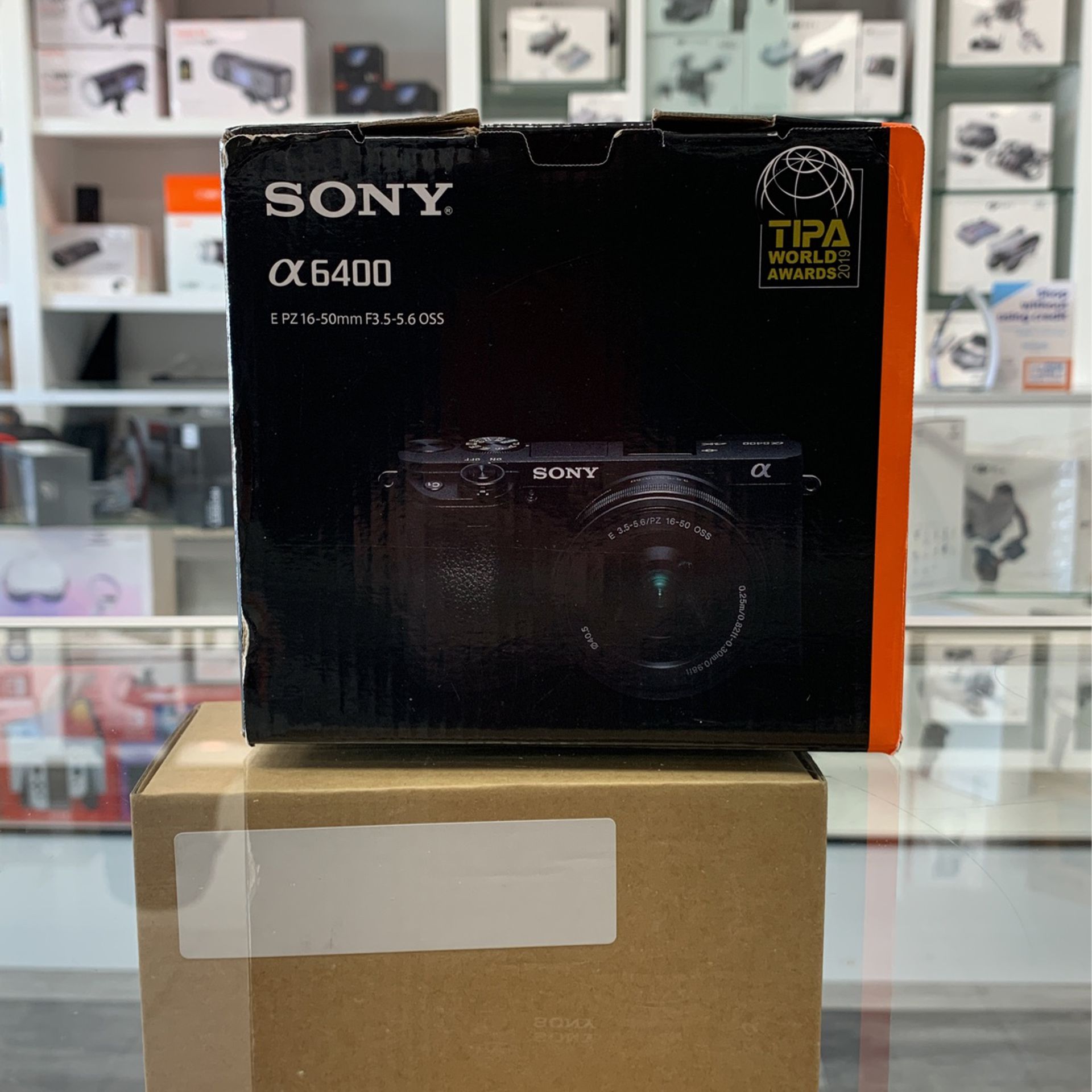 Sony A6400 Kit (16-50mm F3.5-5.6)