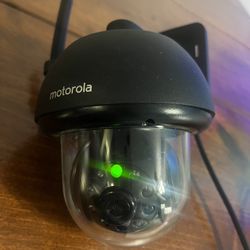 Motorola FOCUS73 Wifi Camera With AC Adapter