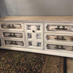 YES ITS WOOD 💢💥💢💥✔️BEAUTIFUL, -White Farmhouse Dresser, 9 Drawers 😟⭐️💥💫☄️☀️