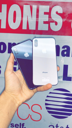 Apple iPhone X 256GB / 64GB