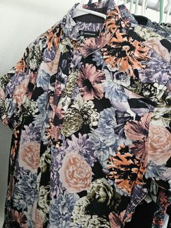 Mens T Shirt Size Medium