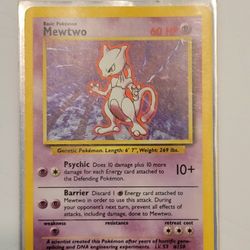 Mewtwo Pokémon Card